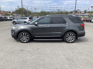 Image for 2017 Ford Explorer Platinum ID: 7320596