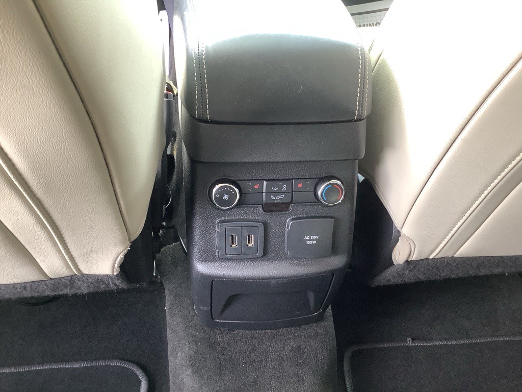 2017 Ford Explorer Image 15