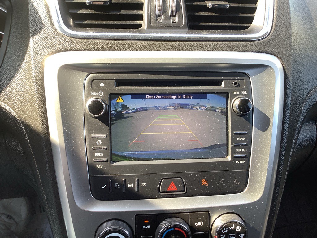2016 GMC Acadia Image 17
