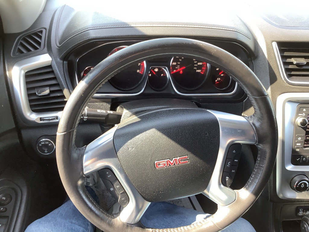 2016 GMC Acadia Image 18
