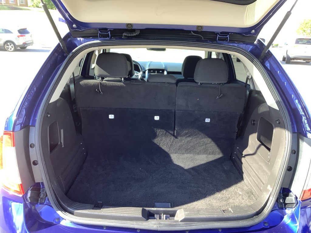 2014 Ford Edge Image 8