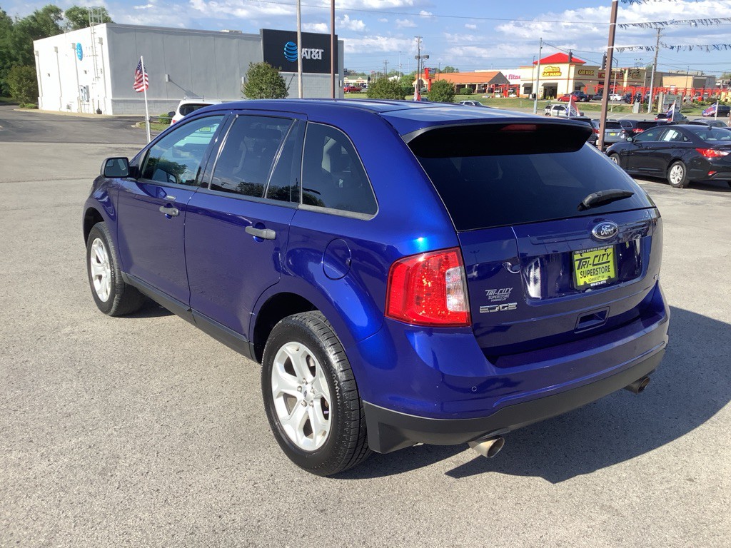 2014 Ford Edge Image 9