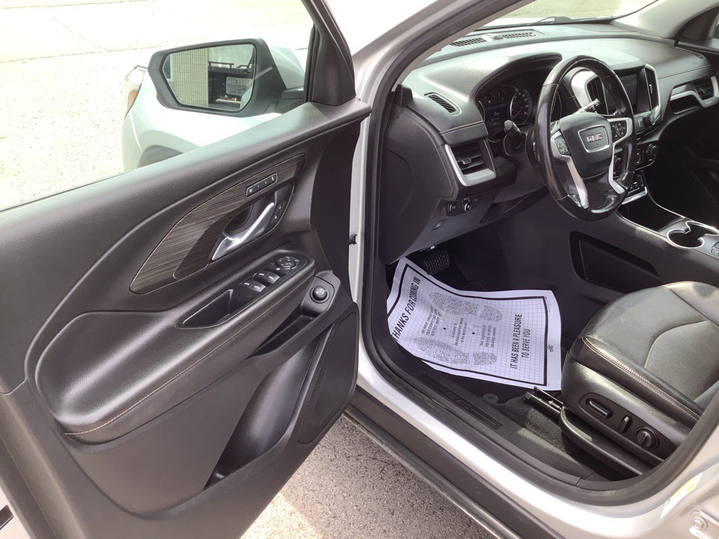 2021 GMC Terrain Image 11