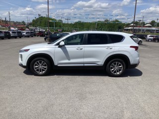 Image for 2019 Hyundai Santa Fe SE ID: 7380620