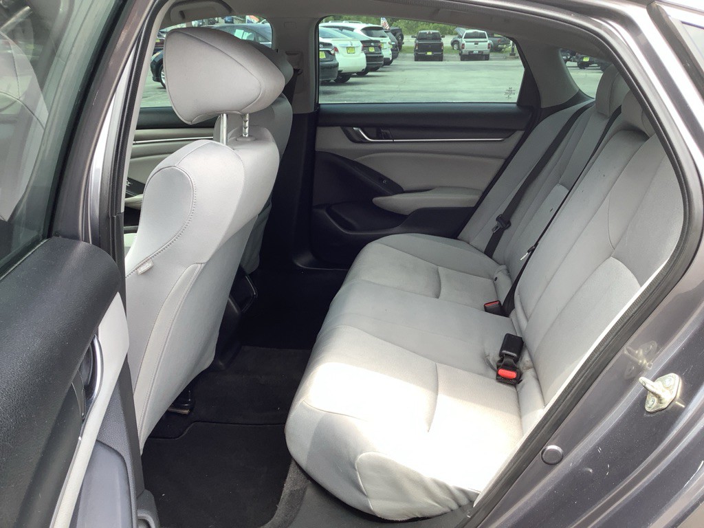 2018 Honda Accord Image 13