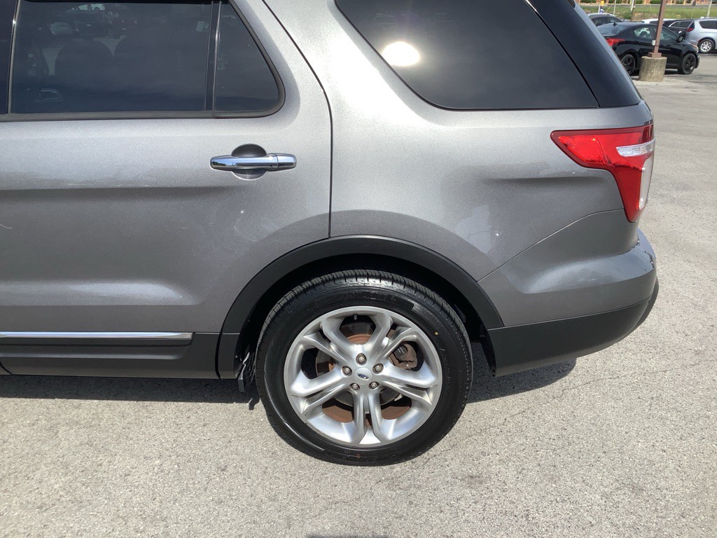2014 Ford Explorer Image 10
