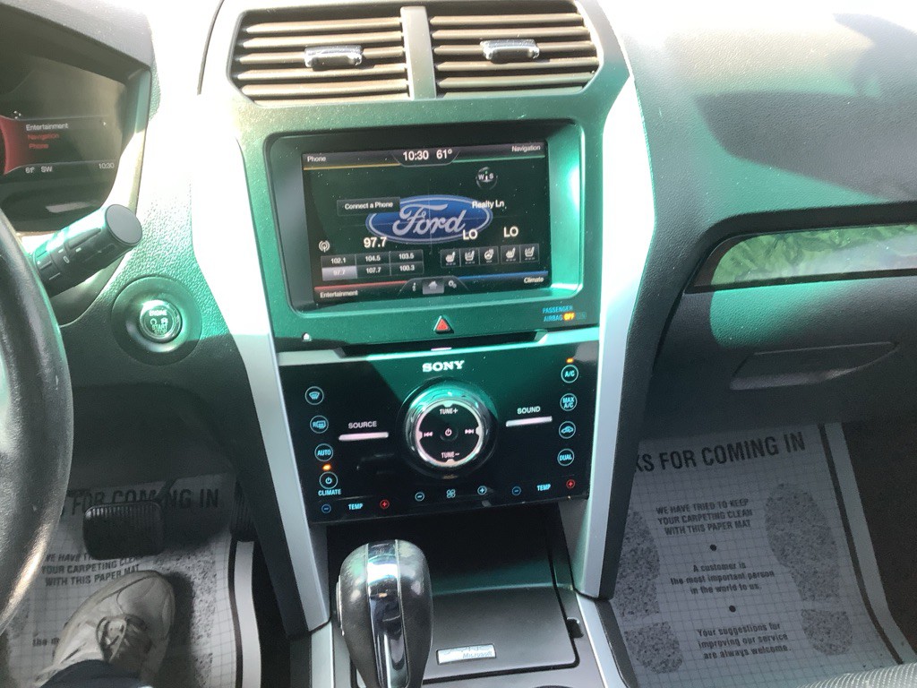 2014 Ford Explorer Image 17
