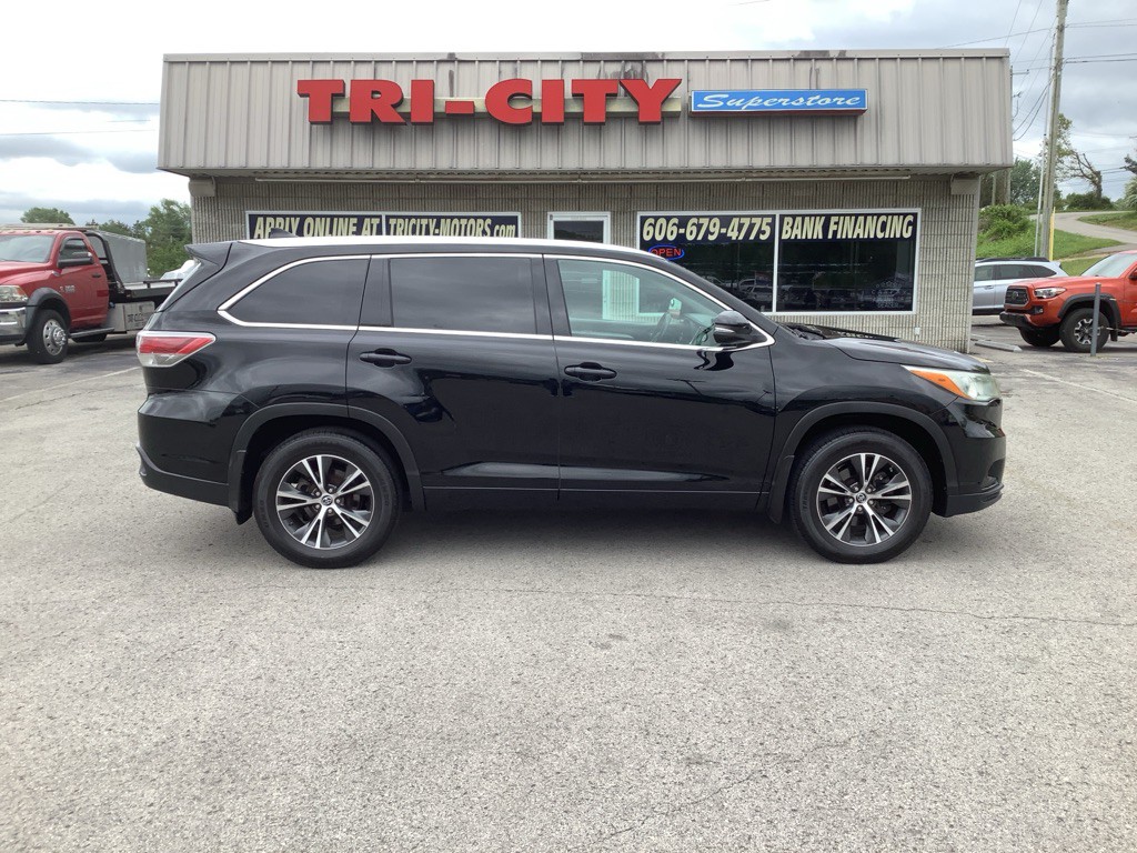 2016 Toyota Highlander Image 5