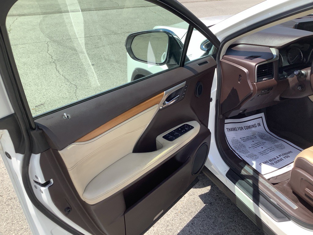 2017 Lexus RX Image 13