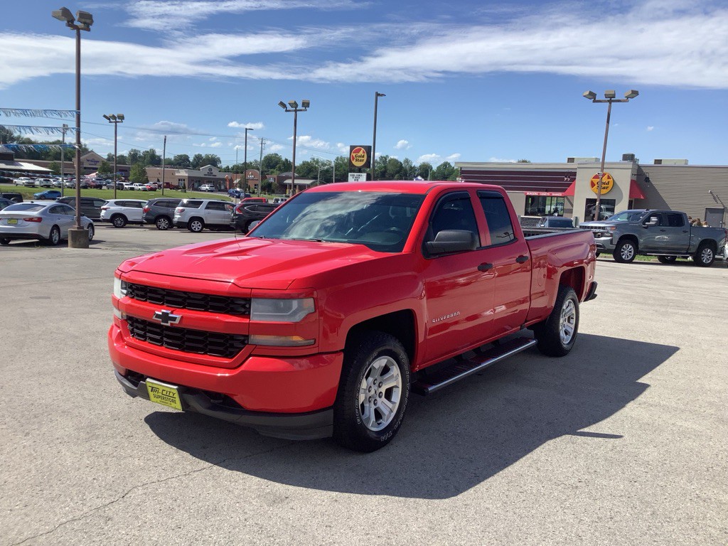 2016 Chevrolet Silverado 1500 Image 2