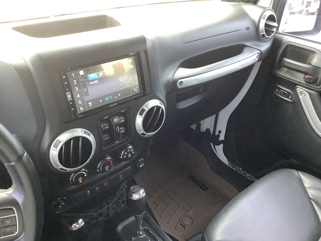 2014 Jeep Wrangler Unlimited Image 15