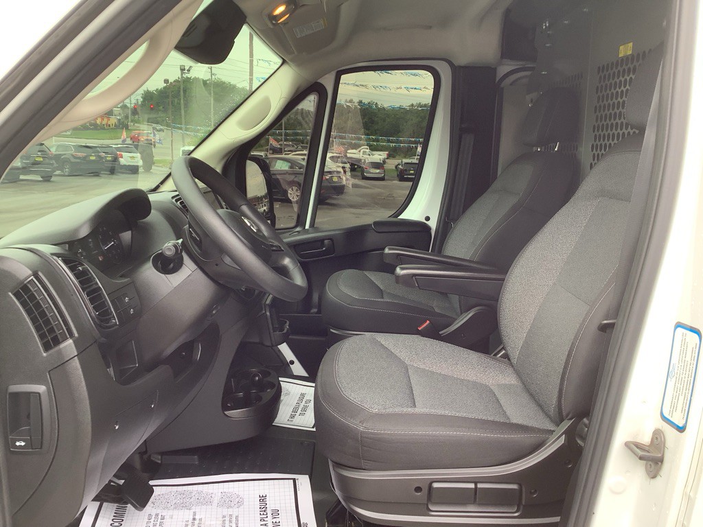 2023 RAM Promaster Image 16