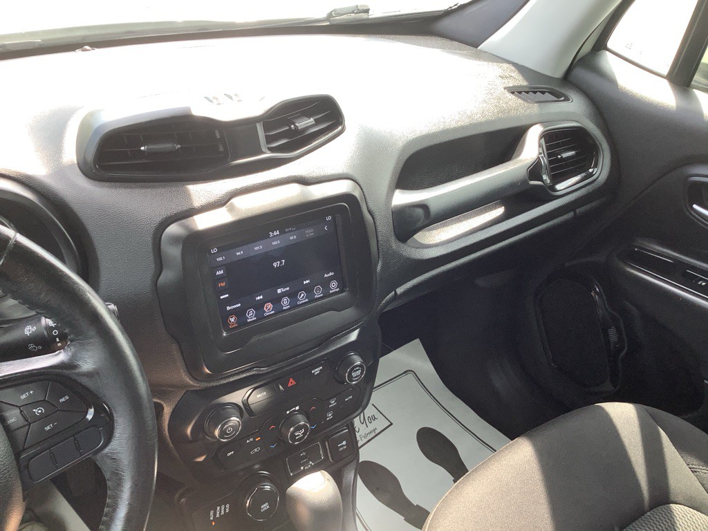 2018 Jeep Renegade Image 17