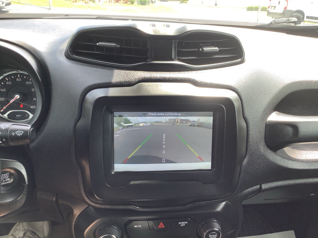 2018 Jeep Renegade Image 20