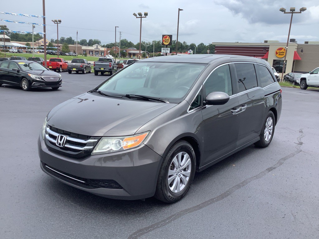 2017 Honda Odyssey Image 2