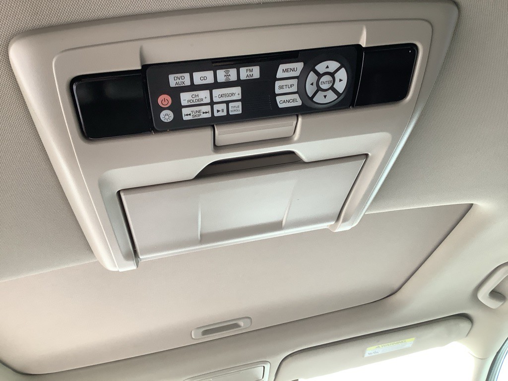 2017 Honda Odyssey Image 16