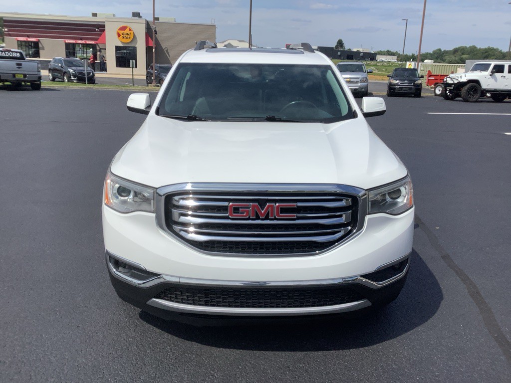 2018 GMC Acadia Image 3