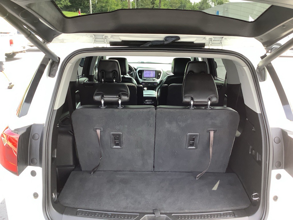 2018 GMC Acadia Image 9