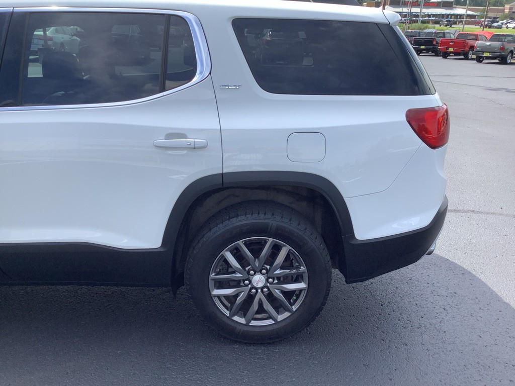 2018 GMC Acadia Image 11