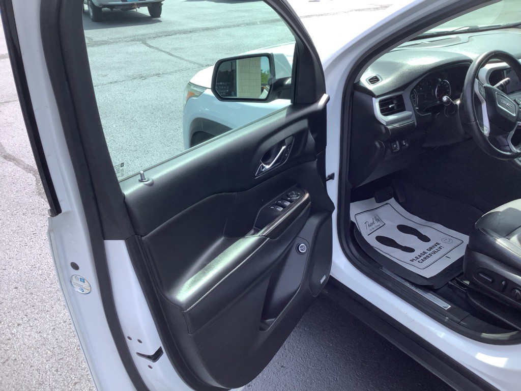 2018 GMC Acadia Image 12