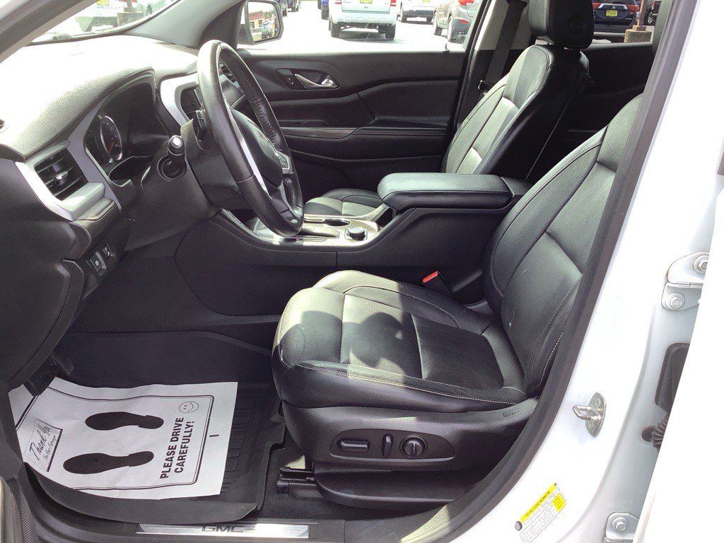 2018 GMC Acadia Image 14