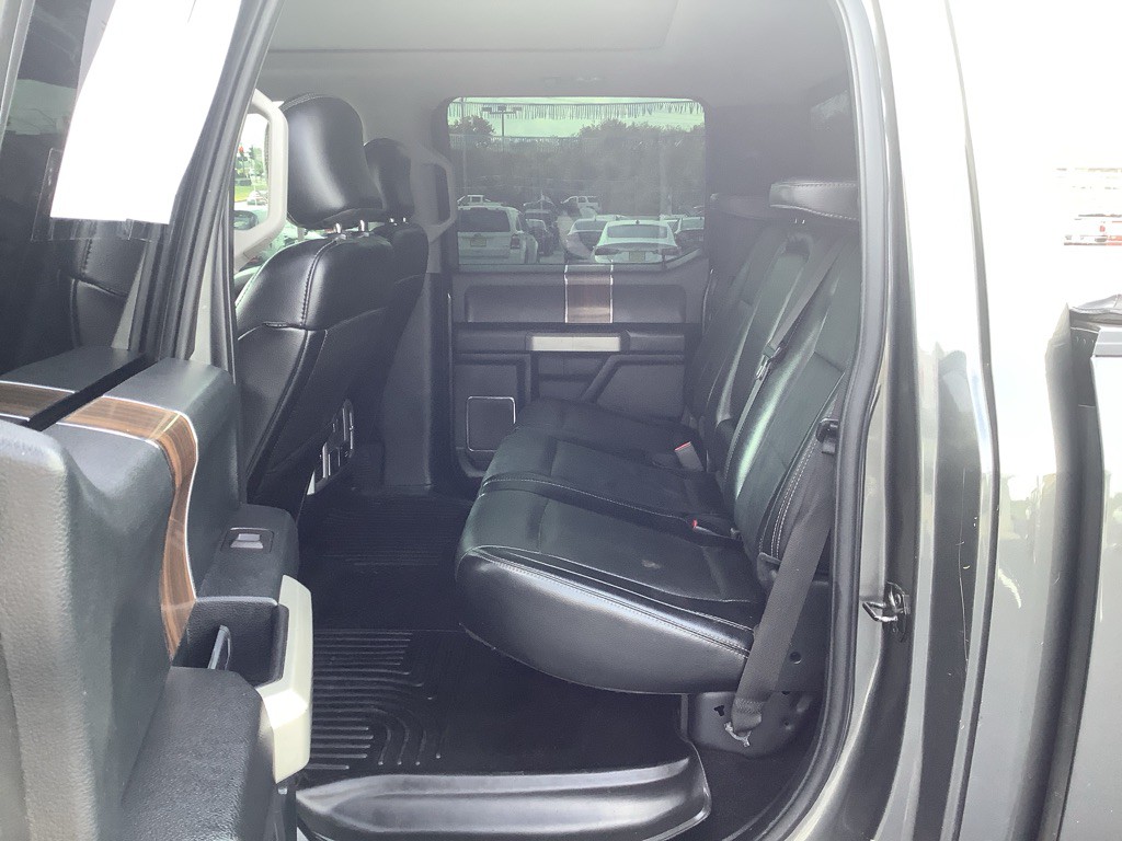 2017 Ford F-150 Image 12