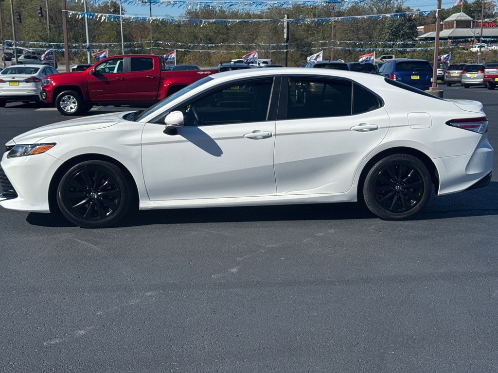 2018 Toyota Camry Image 1