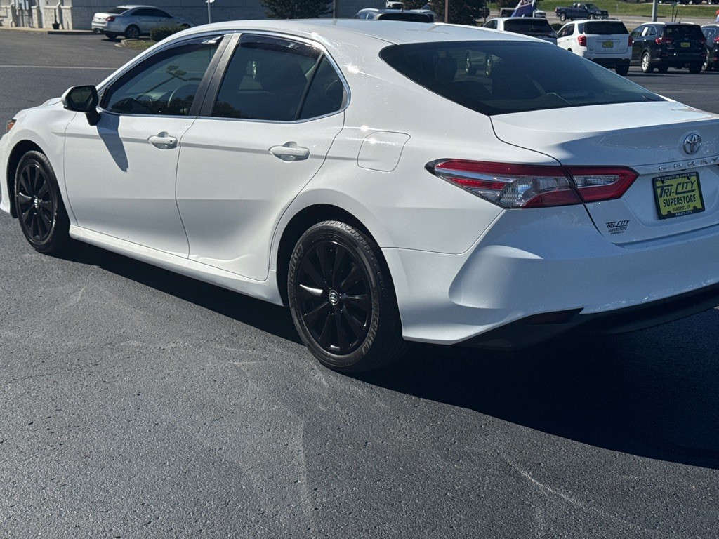 2018 Toyota Camry Image 7