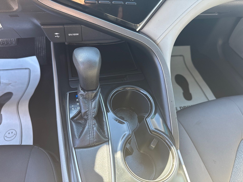 2018 Toyota Camry Image 10
