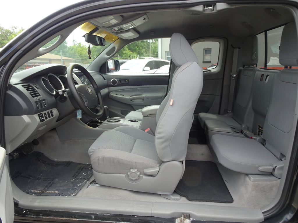 2009 Toyota Tacoma Image 12