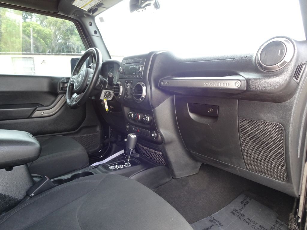 2018 Jeep Wrangler Unlimited Image 16