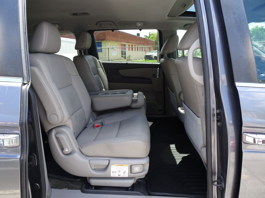 2014 Honda Odyssey Image 18