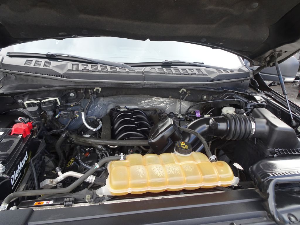 2016 Ford F-150 Image 28