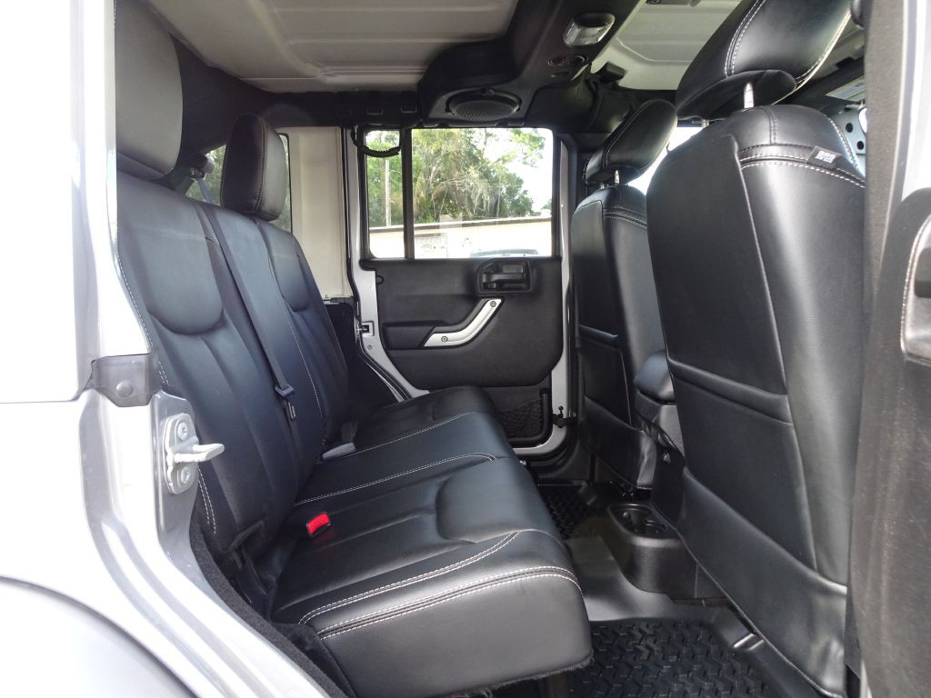 2014 Jeep Wrangler Unlimited Image 18