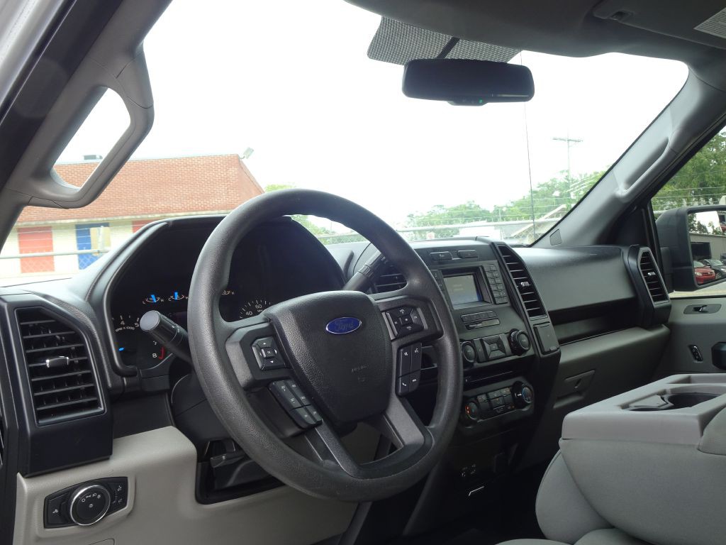 2015 Ford F-150 Image 11