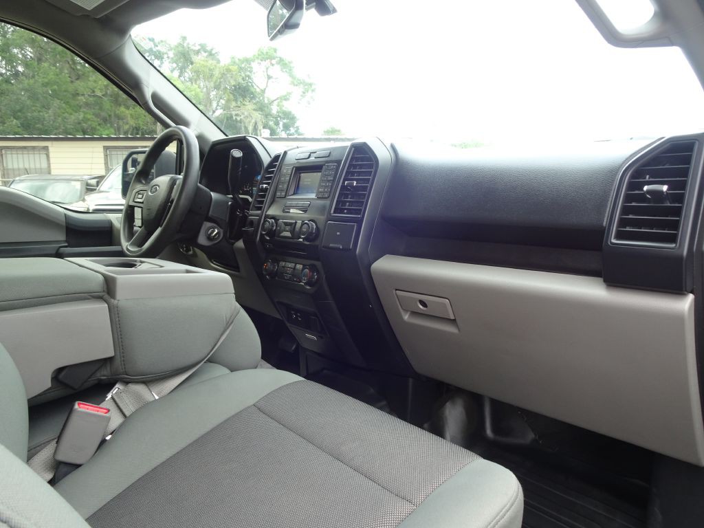 2015 Ford F-150 Image 16