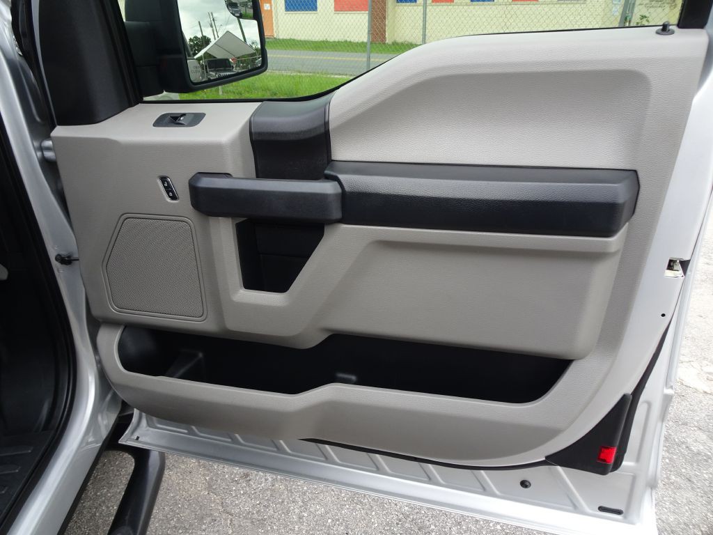 2015 Ford F-150 Image 19