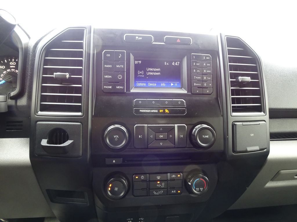 2015 Ford F-150 Image 24