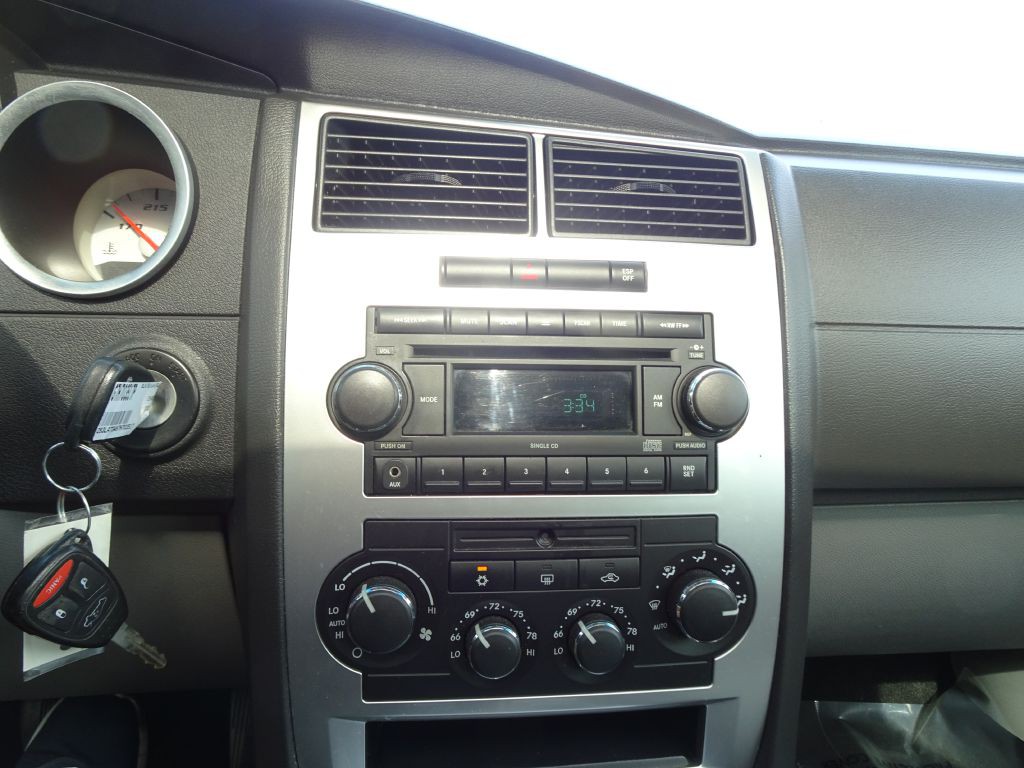 2007 Dodge Charger Image 25