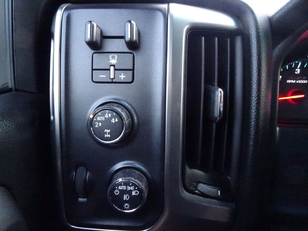 2016 Chevrolet Silverado 1500 Image 23