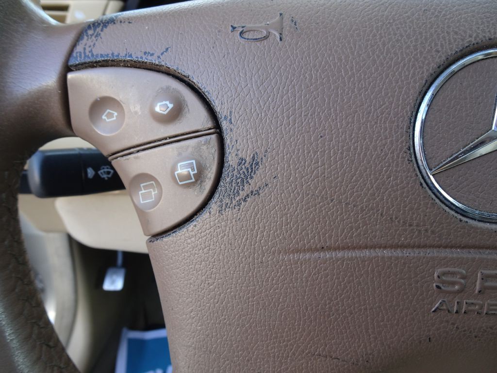 2001 Mercedes-Benz E-Class Image 20