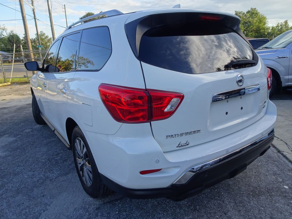 2019 Nissan Pathfinder Image 7