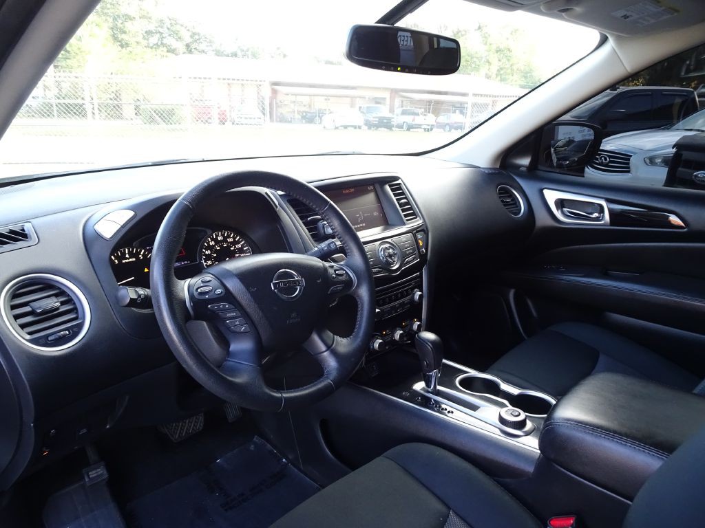 2019 Nissan Pathfinder Image 10