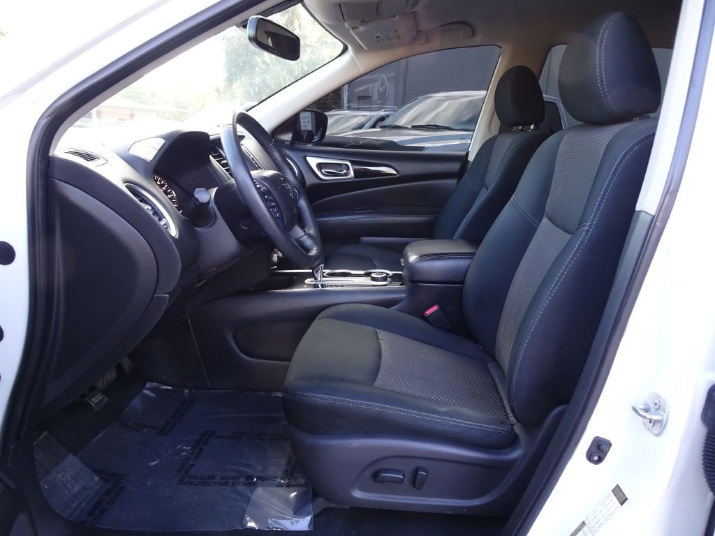 2019 Nissan Pathfinder Image 11