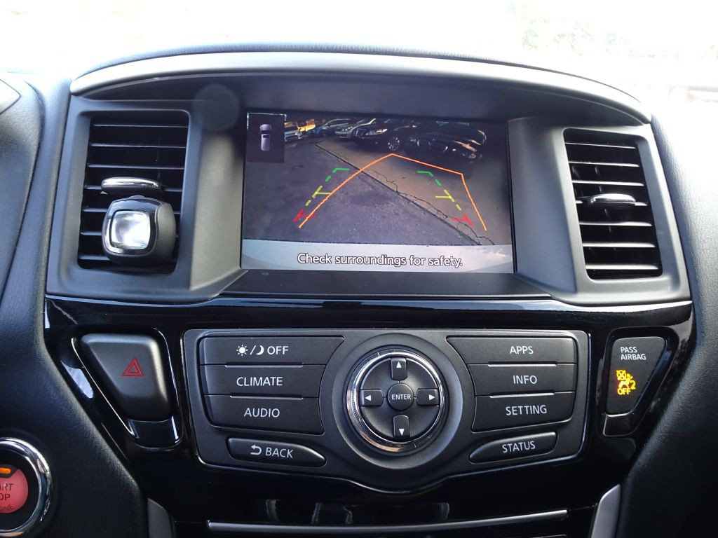 2019 Nissan Pathfinder Image 24
