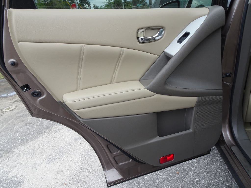 2013 Nissan Murano Image 14