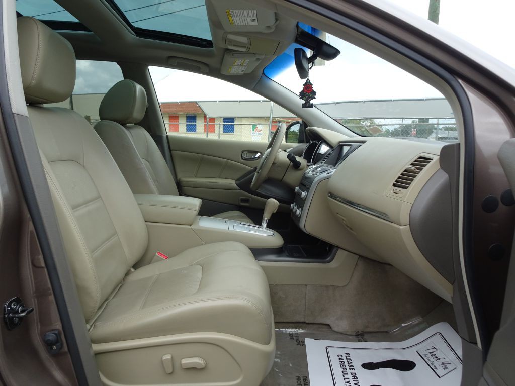 2013 Nissan Murano Image 16