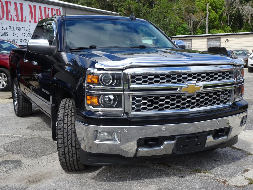 2015 Chevrolet Silverado 1500 Image 3