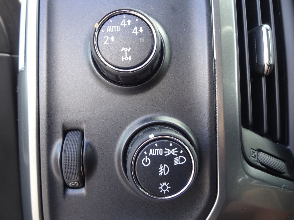 2015 Chevrolet Silverado 1500 Image 25