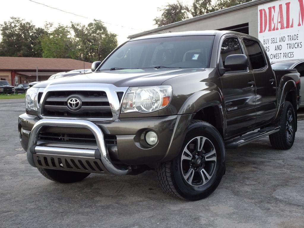 2010 Toyota Tacoma Image 1